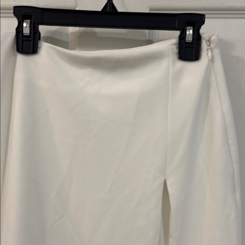 Meshki Elegant White Maxi Skirt - Picture 5 of 10